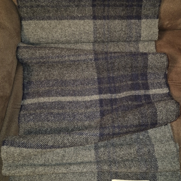 Other - Gray and Blue Plaid Men's Scarf
